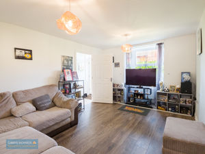 Sitting Room- click for photo gallery